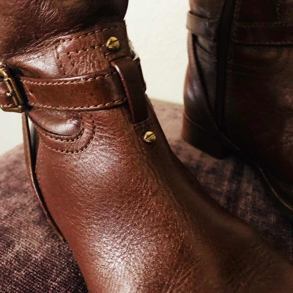 🌟🍁 Tory Burch Beautiful knee high Boots 👢🌟 - Picture 5 of 6